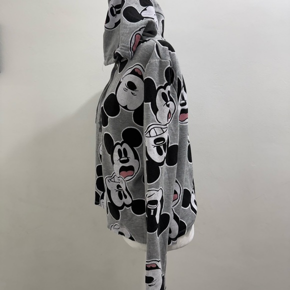 Disney Mickey Mouse Allover Graphic Hoodie Slightly Cropped Junior Size L EUC - Picture 3 of 7